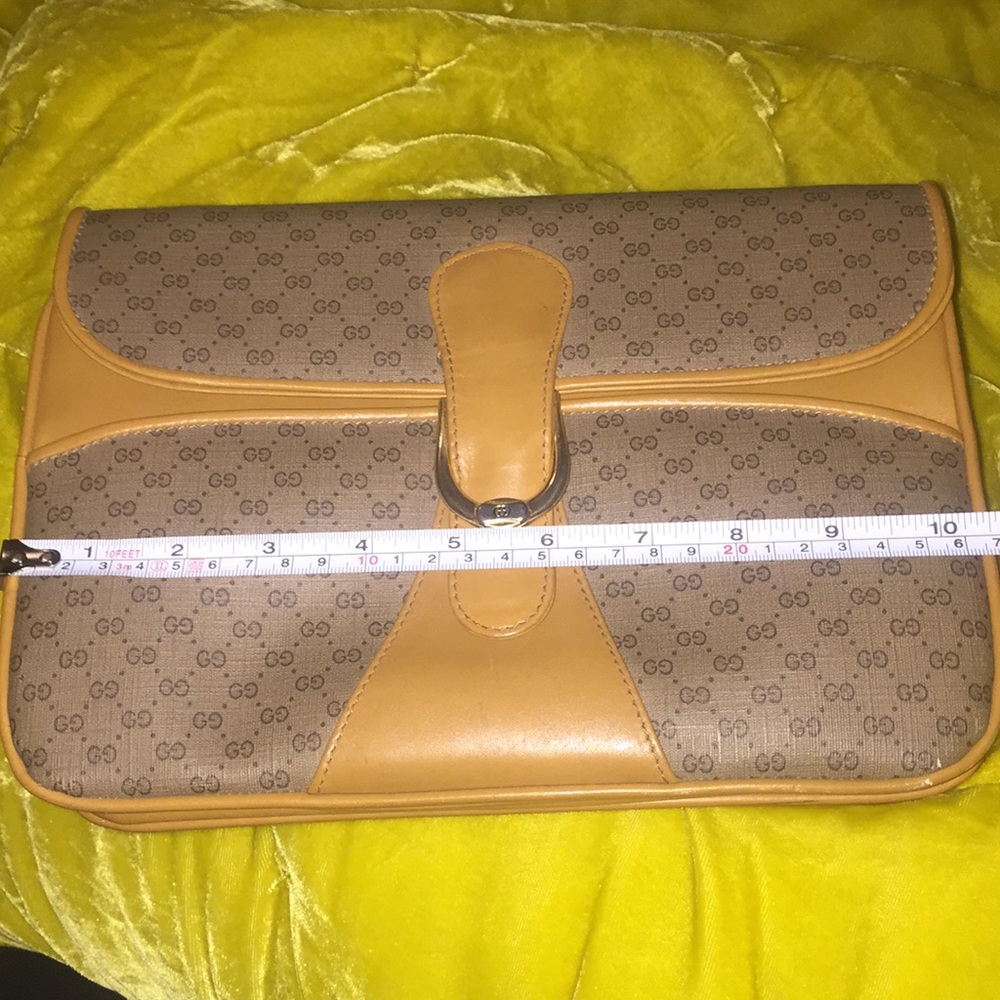 🚫SOLD🚫Vintage Gucci Clutch
